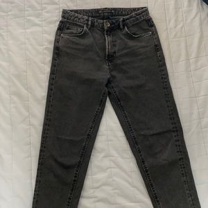 Zara black denim high raise mom jeans size 4